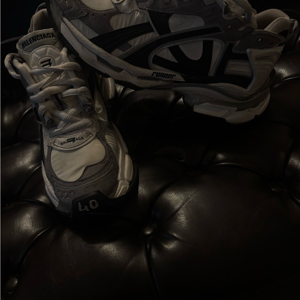 Balenciaga Men's White and Black Sneakers